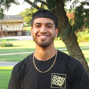 Meet your Posher, Javier